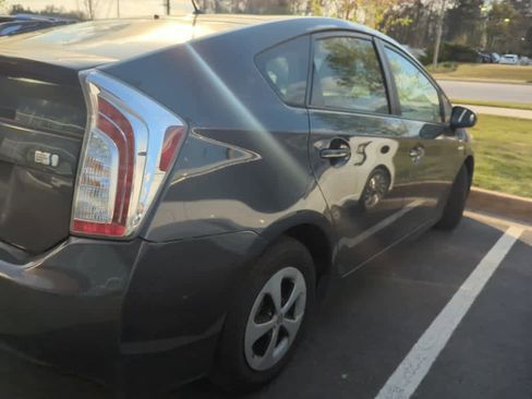 Used 2014 Toyota Prius Two image 4