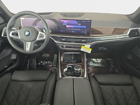 New 2026 BMW X5 xDrive40i w/ M Sport Package image 11