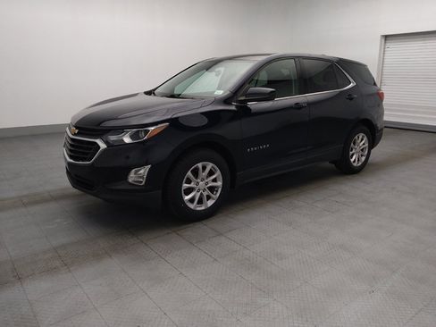 Used 2020 Chevrolet Equinox LT FWD image 2