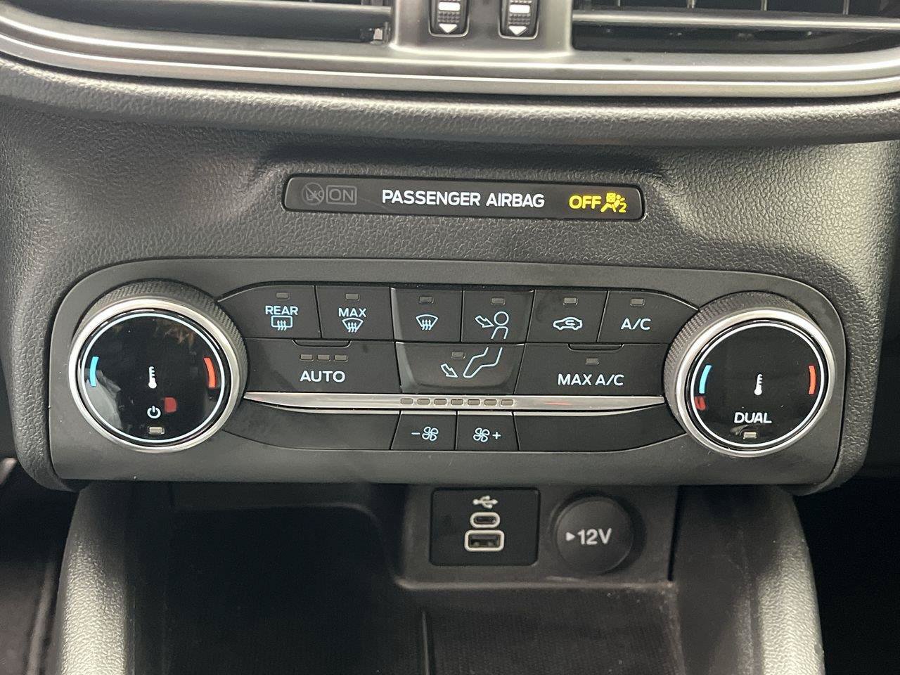 Used 2025 Ford Escape Active AWD/4WD image 20