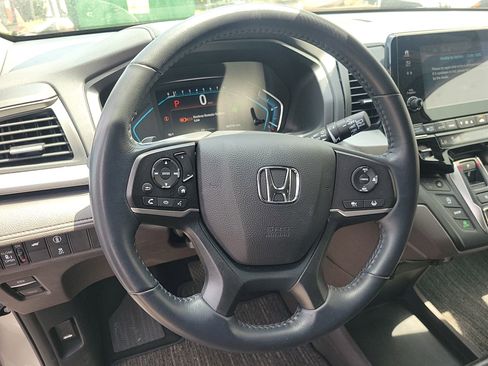 Used 2023 Honda Odyssey EX-L image 25