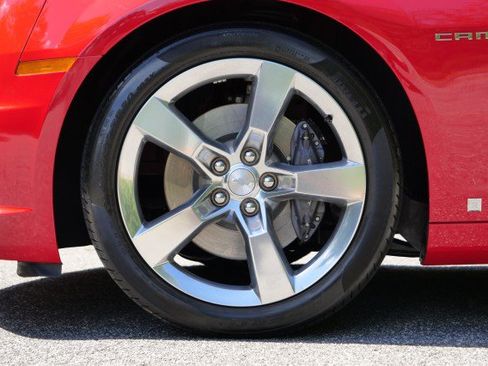 Used 2010 Chevrolet Camaro SS w/ RS Package RWD image 10