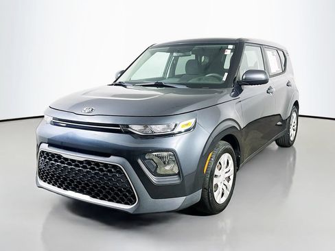 Used 2021 Kia Soul LX FWD image 3