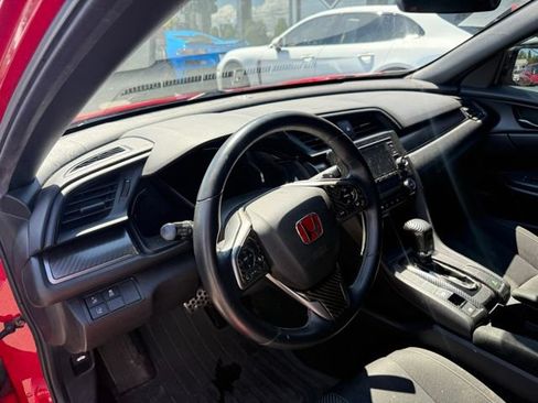 Used 2019 Honda Civic Sport image 11
