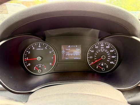 Used 2018 Kia Optima S FWD image 11