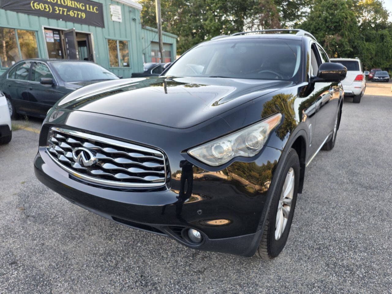 Used 2011 INFINITI FX35 AWD w/ Premium Pkg image 4