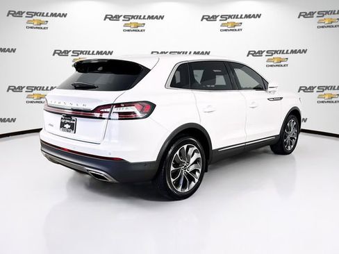 Used 2023 Lincoln Nautilus Reserve w/ Equipment Group 201A image 7