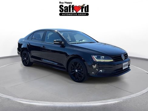 Used 2018 Volkswagen Jetta Sport image 10