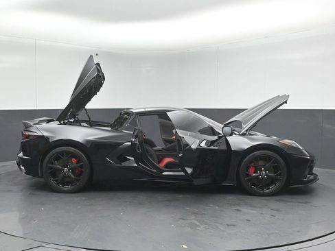 Used 2021 Chevrolet Corvette Stingray Preferred Conv w/ Z51 Performance Package image 54