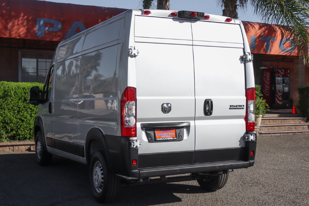 Used 2026 RAM ProMaster 1500 w/ Safety Group FWD image 6