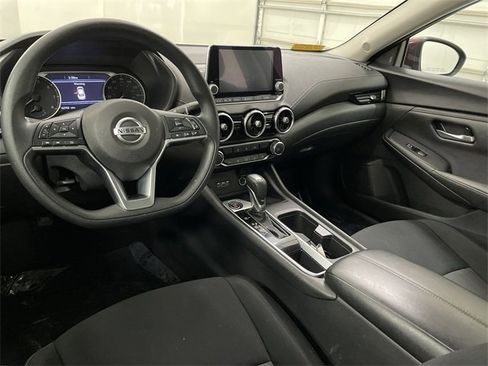 Used 2023 Nissan Sentra SV image 17