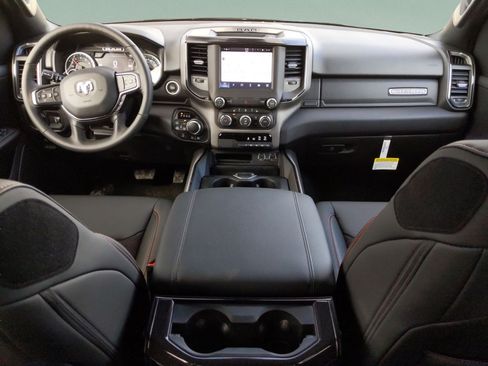 Used 2022 RAM 1500 Big Horn AWD/4WD image 25