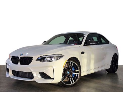 Used 2018 BMW M2 image 1