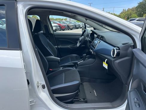 New 2025 Nissan Versa SV w/ Trunk Package image 31