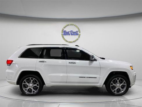 Used 2019 Jeep Grand Cherokee Overland AWD/4WD image 6
