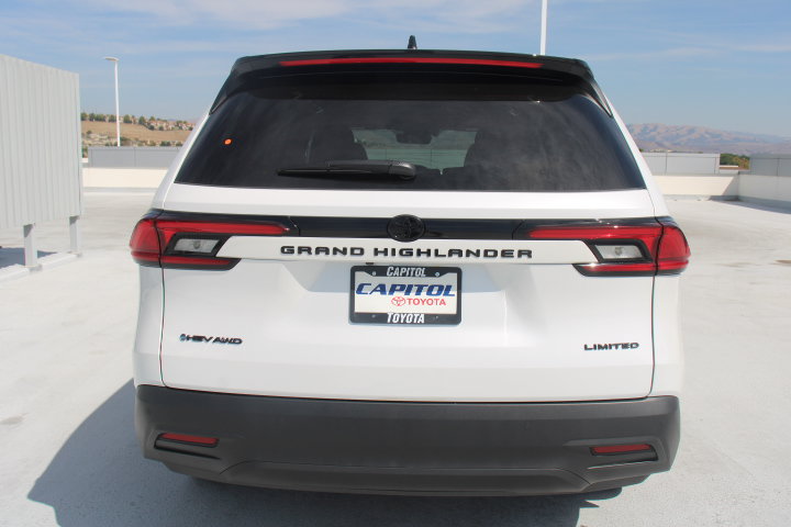 New 2026 Toyota Grand Highlander AWD Hybrid image 4