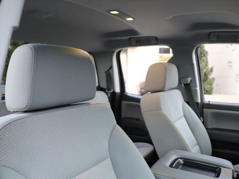 Used 2017 Chevrolet Silverado 1500 Custom w/ Custom Convenience Package image 8