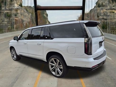 New 2026 Cadillac Escalade ESV Sport w/ Touring Package AWD/4WD image 8