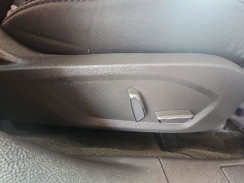 Used 2016 Ford Fusion SE FWD image 18