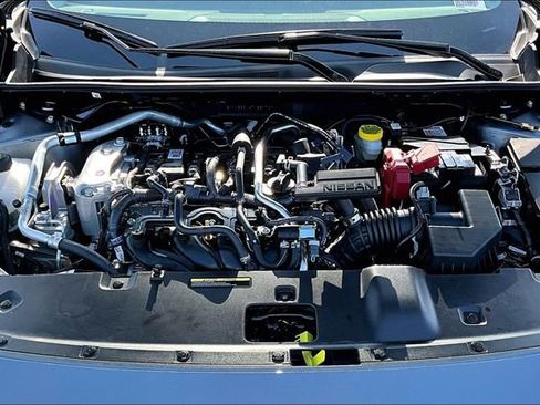New 2026 Nissan Sentra SR FWD image 11