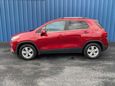 Used 2019 Chevrolet Trax LT FWD image 14