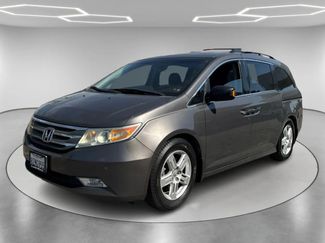 Used 2011 Honda Odyssey Touring image 1