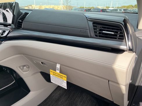 Certified 2026 Honda Odyssey Elite image 31