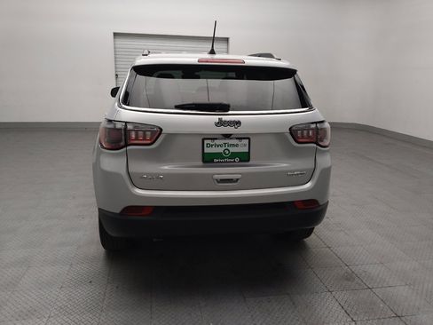 Used 2024 Jeep Compass Latitude AWD/4WD image 6