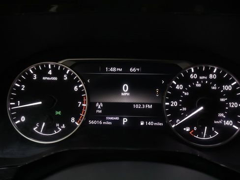 Used 2022 Nissan Pathfinder SV image 21