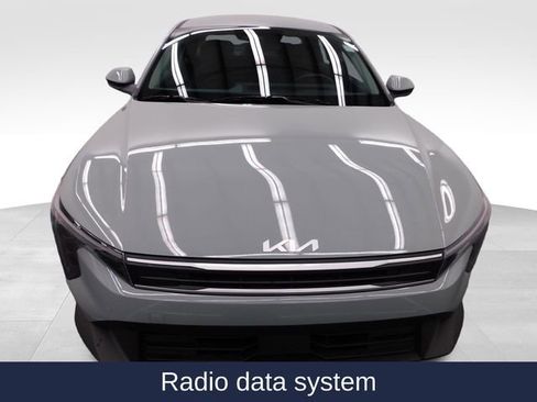 Used 2025 Kia K4 LXS image 2