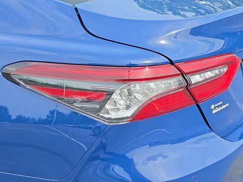 Used 2023 Toyota Camry XLE w/ Navigation Package FWD image 33