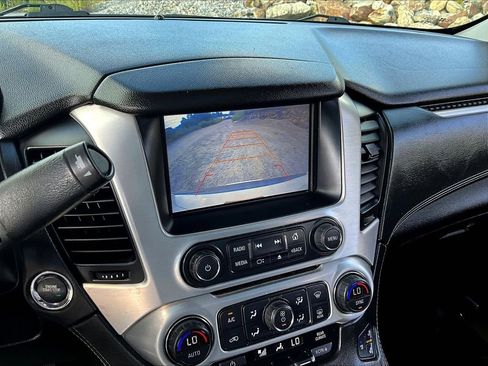 Used 2016 GMC Yukon SLT w/ Open Road Package image 20