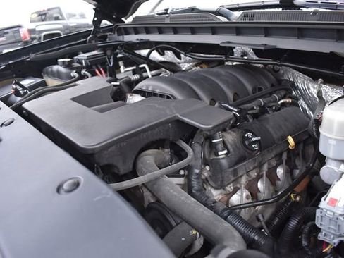 Certified 2017 Chevrolet Silverado 1500 LT w/ All Star Edition image 35