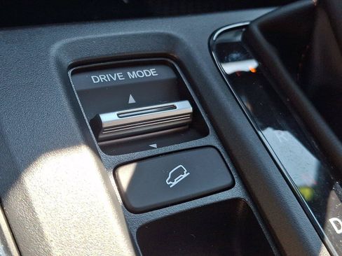 Used 2026 Honda CR-V Sport Touring image 23