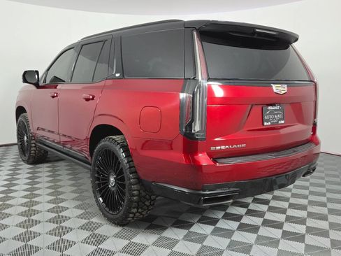 Used 2021 Cadillac Escalade Sport w/ Driver Assist Tech Package AWD/4WD image 5