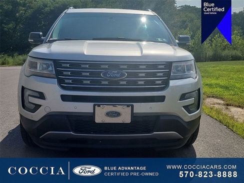Certified 2016 Ford Explorer XLT w/ Equipment Group 202A image 10