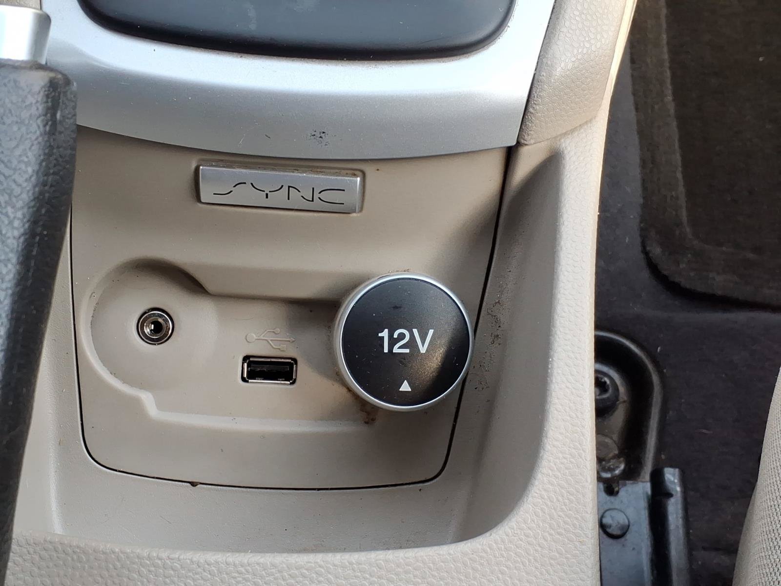Used 2018 Ford Fiesta SE FWD image 18