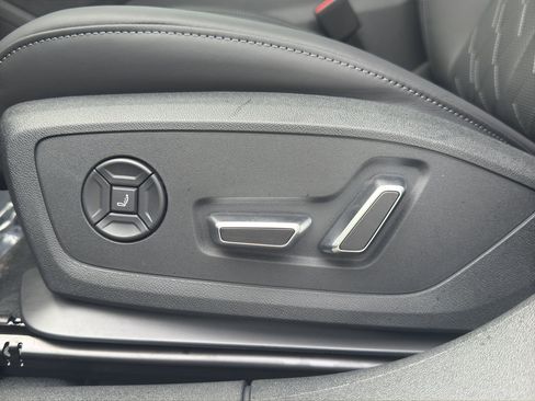 New 2025 Audi S6 e-tron Premium Plus image 17