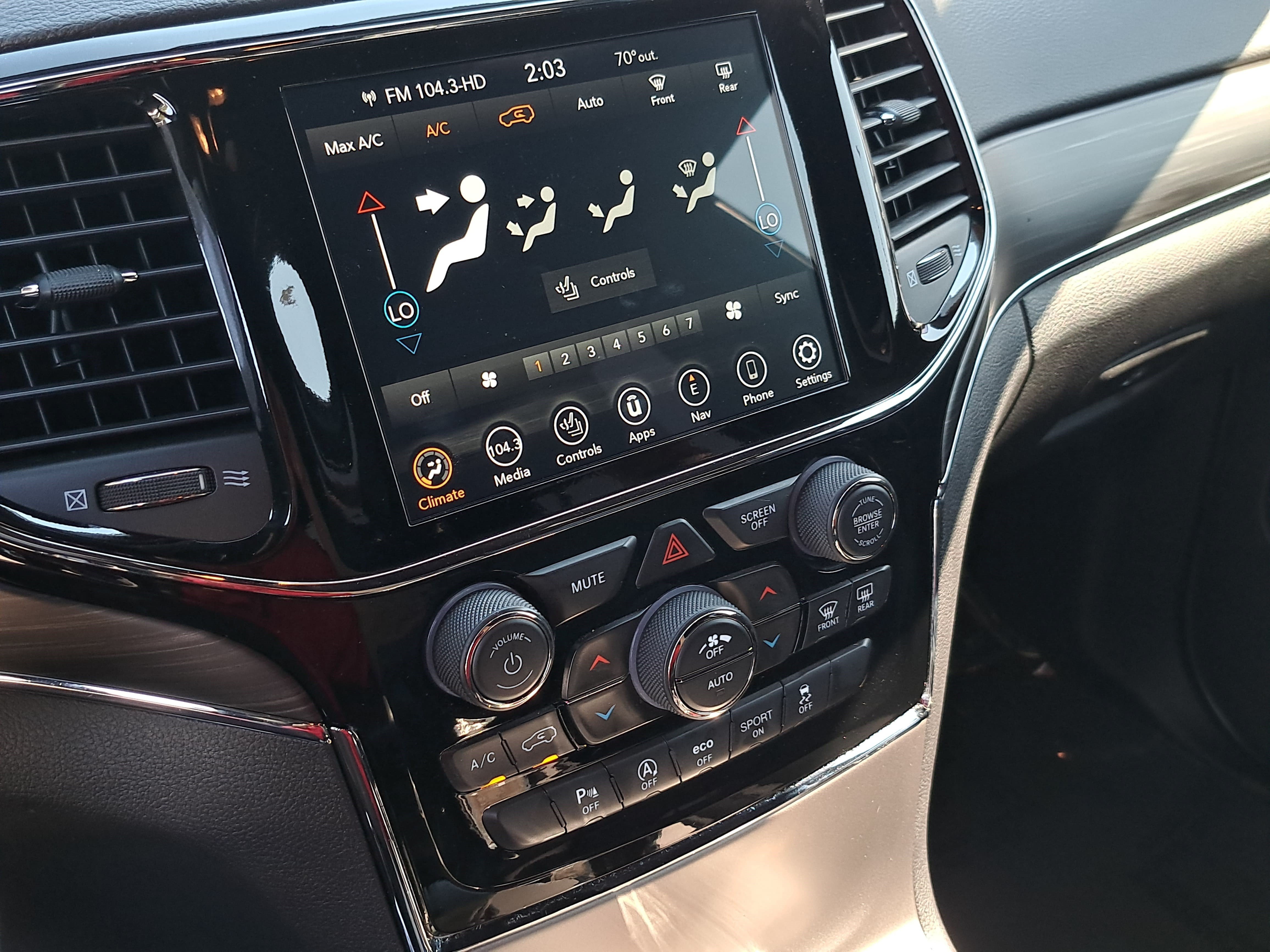 Used 2021 Jeep Grand Cherokee Limited RWD image 23