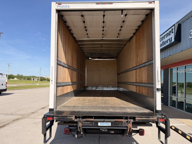 Used 2023 Ford F650 2WD Regular Cab Super Duty image 6