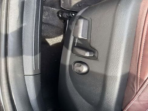 Used 2022 Kia Seltos SX w/ Sunroof Package image 20