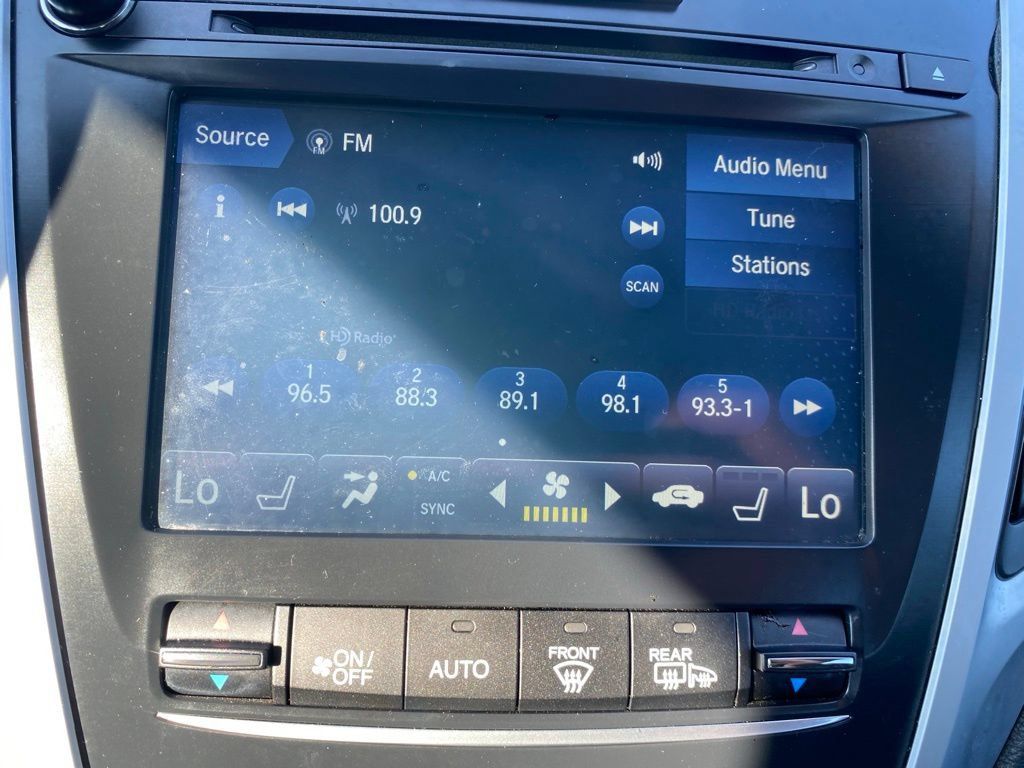 Used 2020 Acura TLX w/ Technology Package FWD image 22