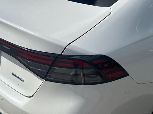 Used 2023 Honda Accord EX-L image 27