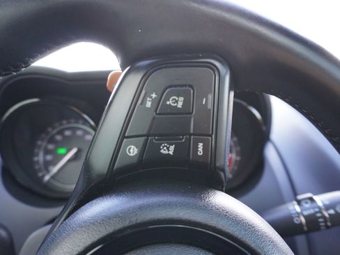Used 2015 Jaguar F-TYPE S RWD image 21