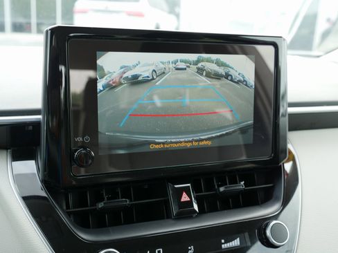 Used 2024 Toyota Corolla LE image 22