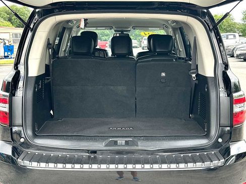 Used 2024 Nissan Armada SV AWD/4WD image 28