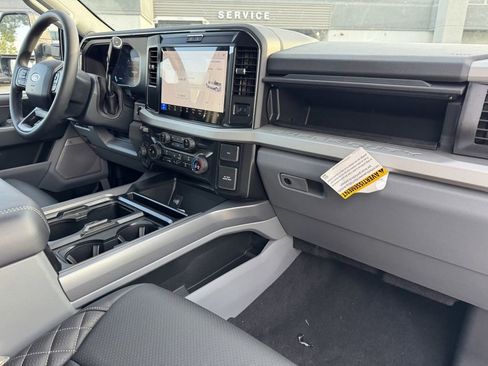 New 2026 Ford F350 XLT w/ XLT Premium Package AWD/4WD image 7