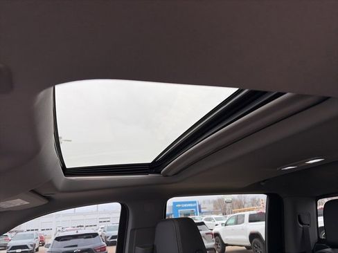 Used 2023 GMC Sierra 1500 Denali w/ Denali Reserve Package image 33