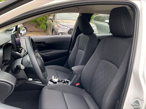 Used 2024 Toyota Corolla LE image 8