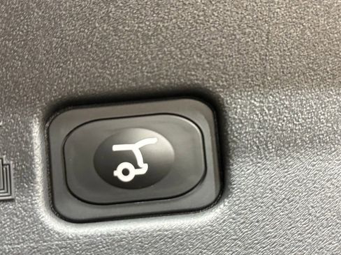 New 2026 Lincoln Nautilus Reserve w/ Jet Appearance Package image 30